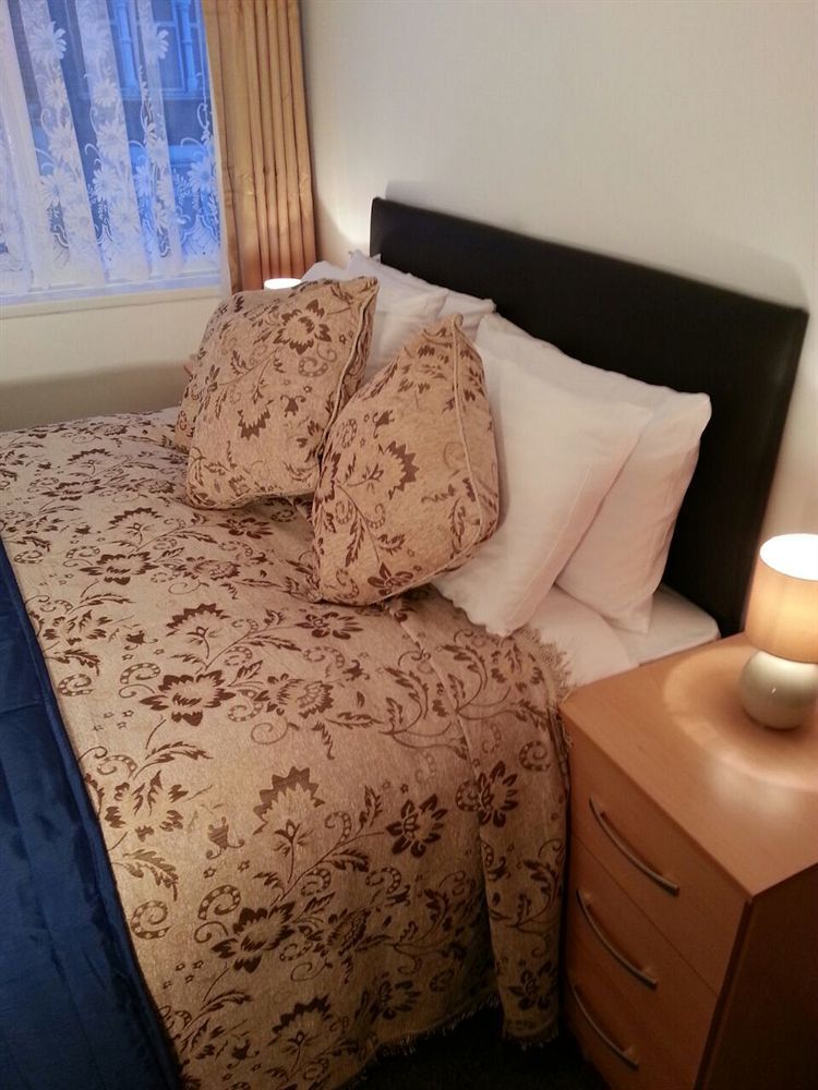 Metro House Star Accommodation London Bagian luar foto
