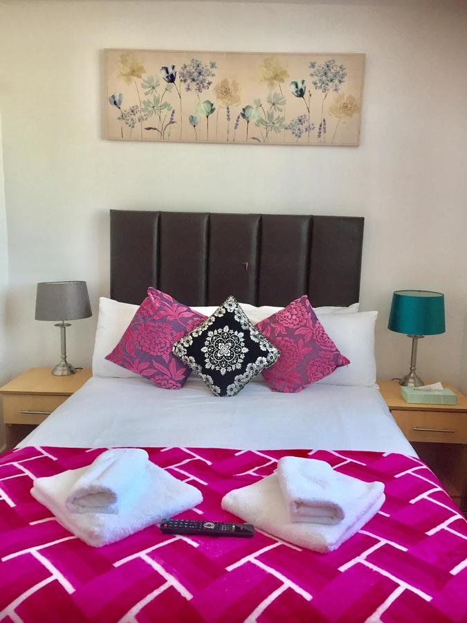 Metro House Star Accommodation London Bagian luar foto