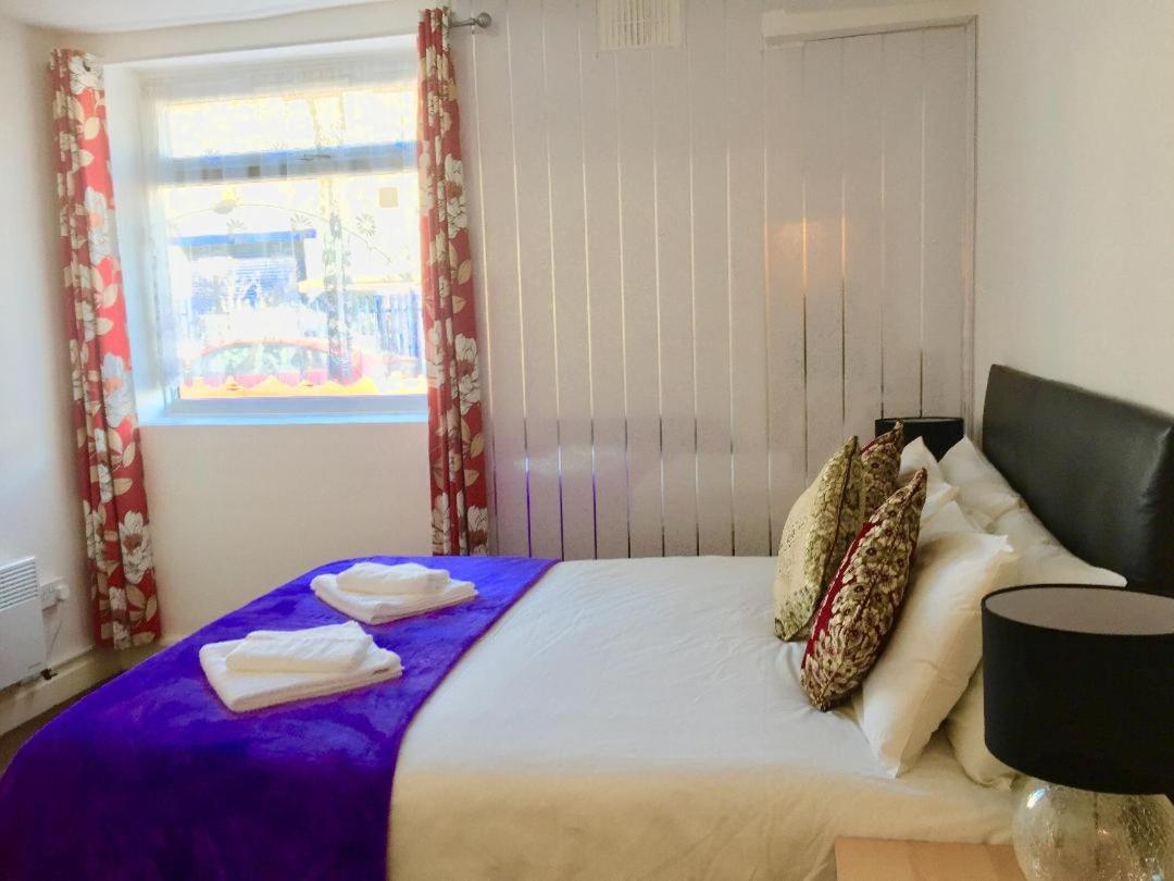 Metro House Star Accommodation London Bagian luar foto